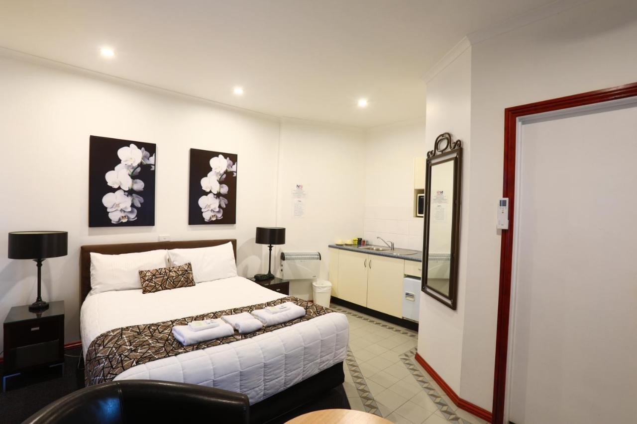 The Esplanade Motel Lakes Entrance Extérieur photo