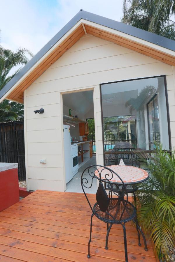 The Esplanade Motel Lakes Entrance Extérieur photo
